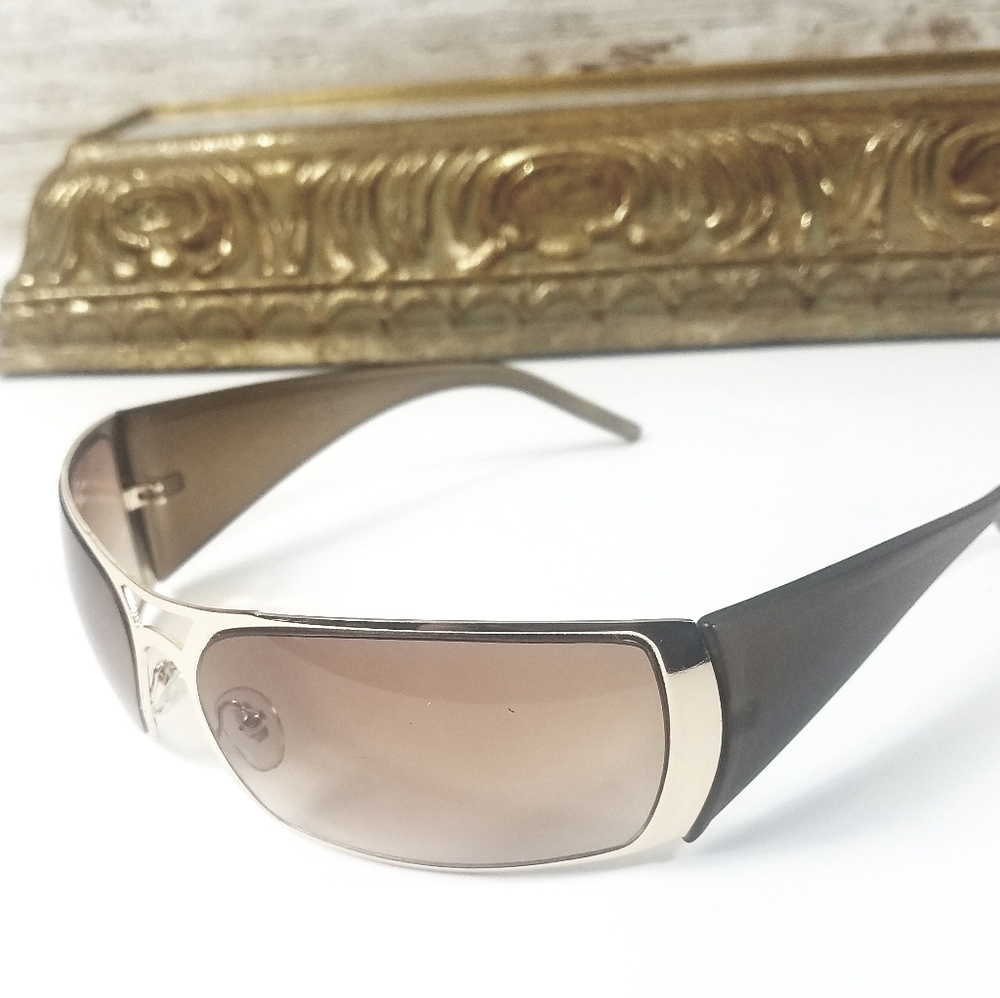 Fashion Sunglasses, Rose lens, and Gold Chrome - Picture 4 of 4